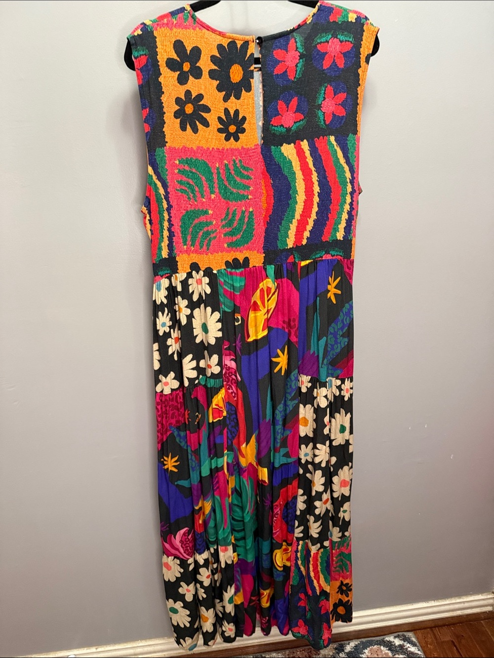 FARM Rio Sleeveless Patchwork Print Dress
XL - Picture 5 of 7